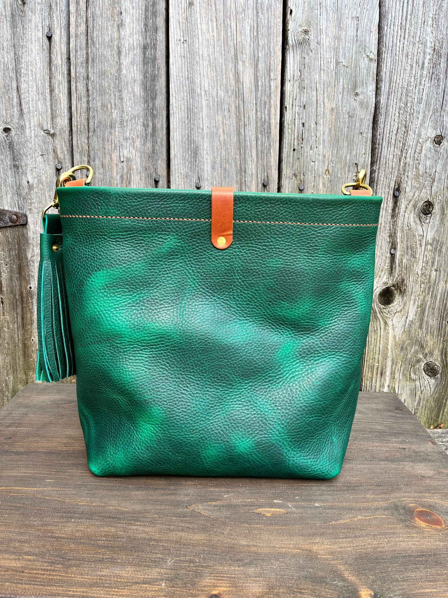 Carrie Panel Pocket Hobo in Emerald Cowhide