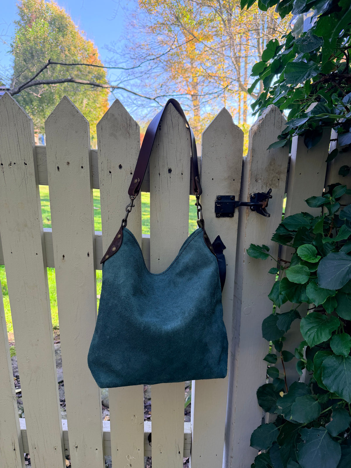 Willy Bucket in Blue Spruce Rough-Out with Short Guitar Strap