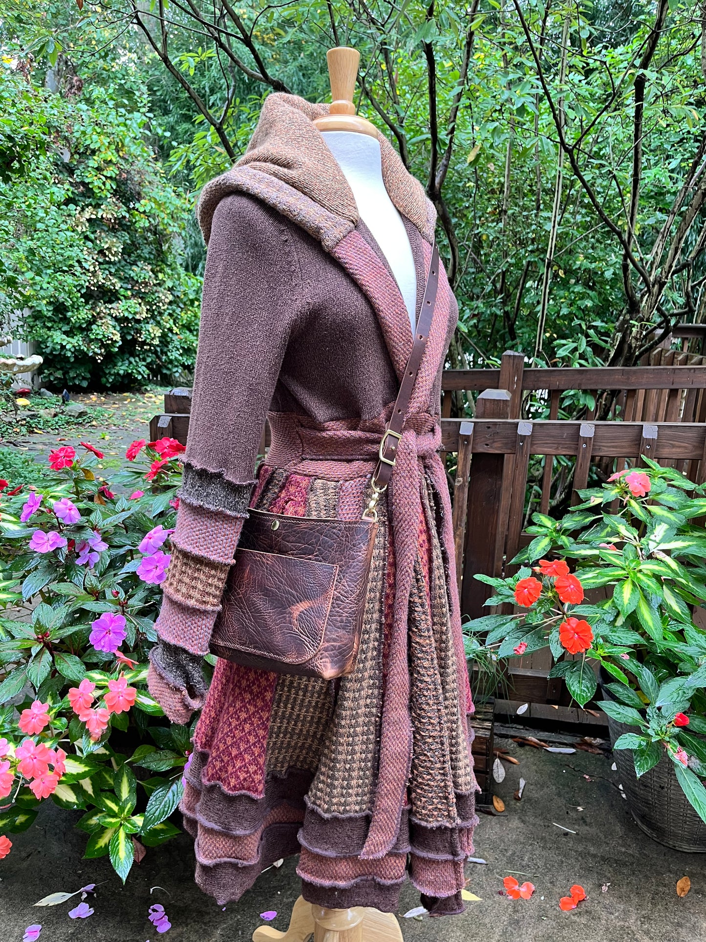 Leather Crossbody in Woodstock Distressed Bison