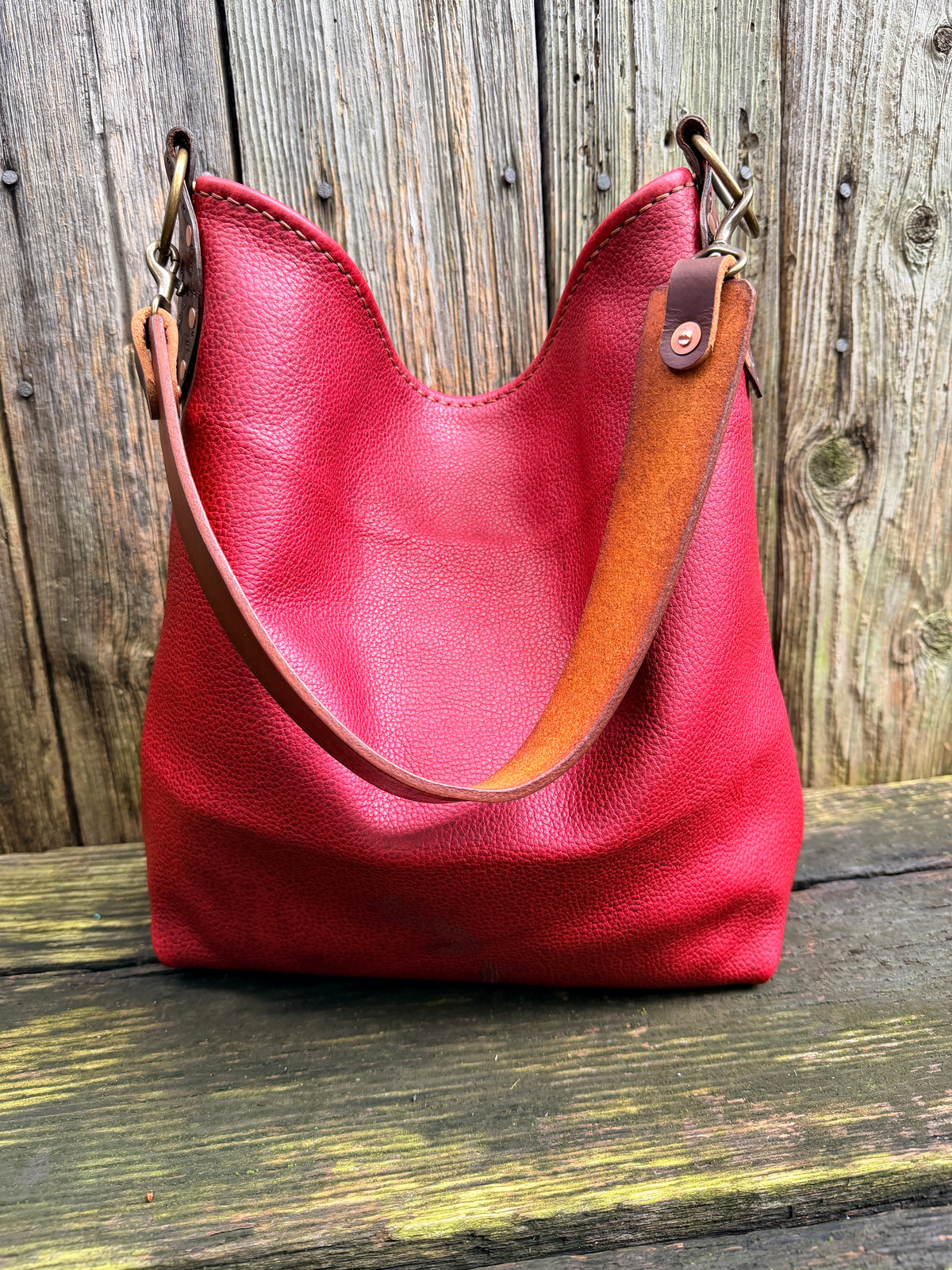 Willy Bucket in Premium Barn Red Bison with Guitar Strap