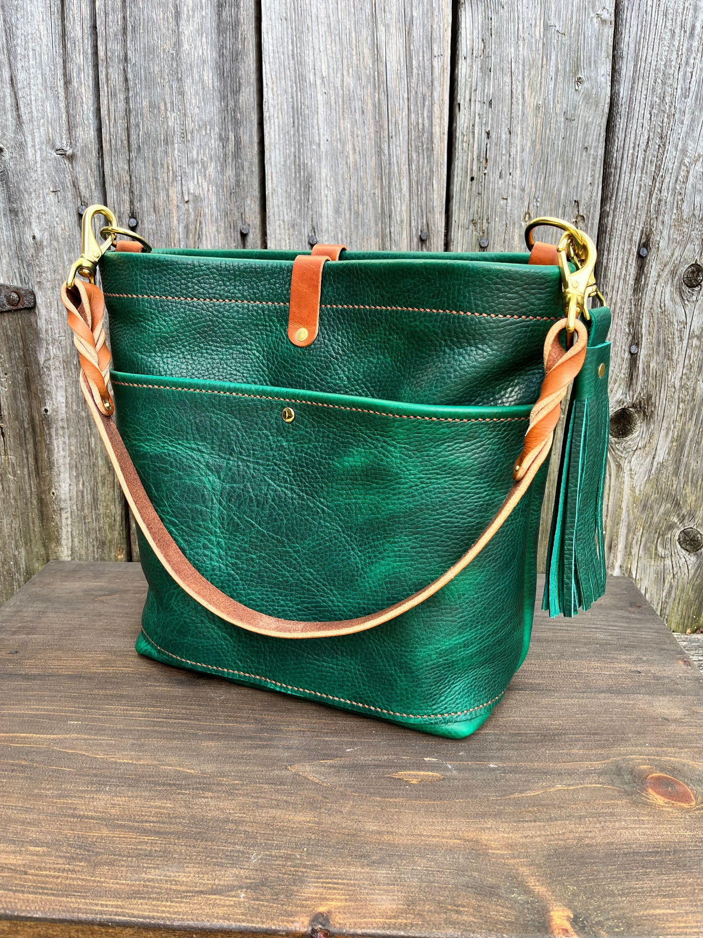 Carrie Panel Pocket Hobo in Emerald Cowhide