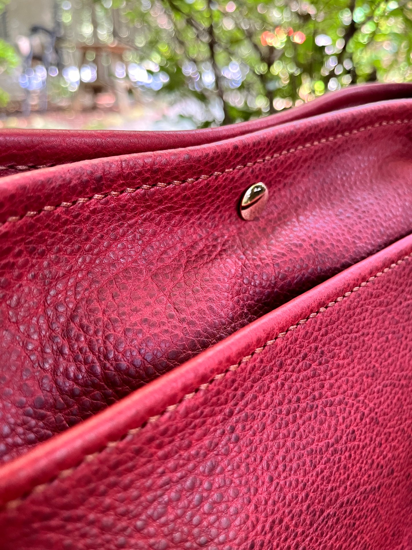 Emma Shoulder Bag in Cherry Bison