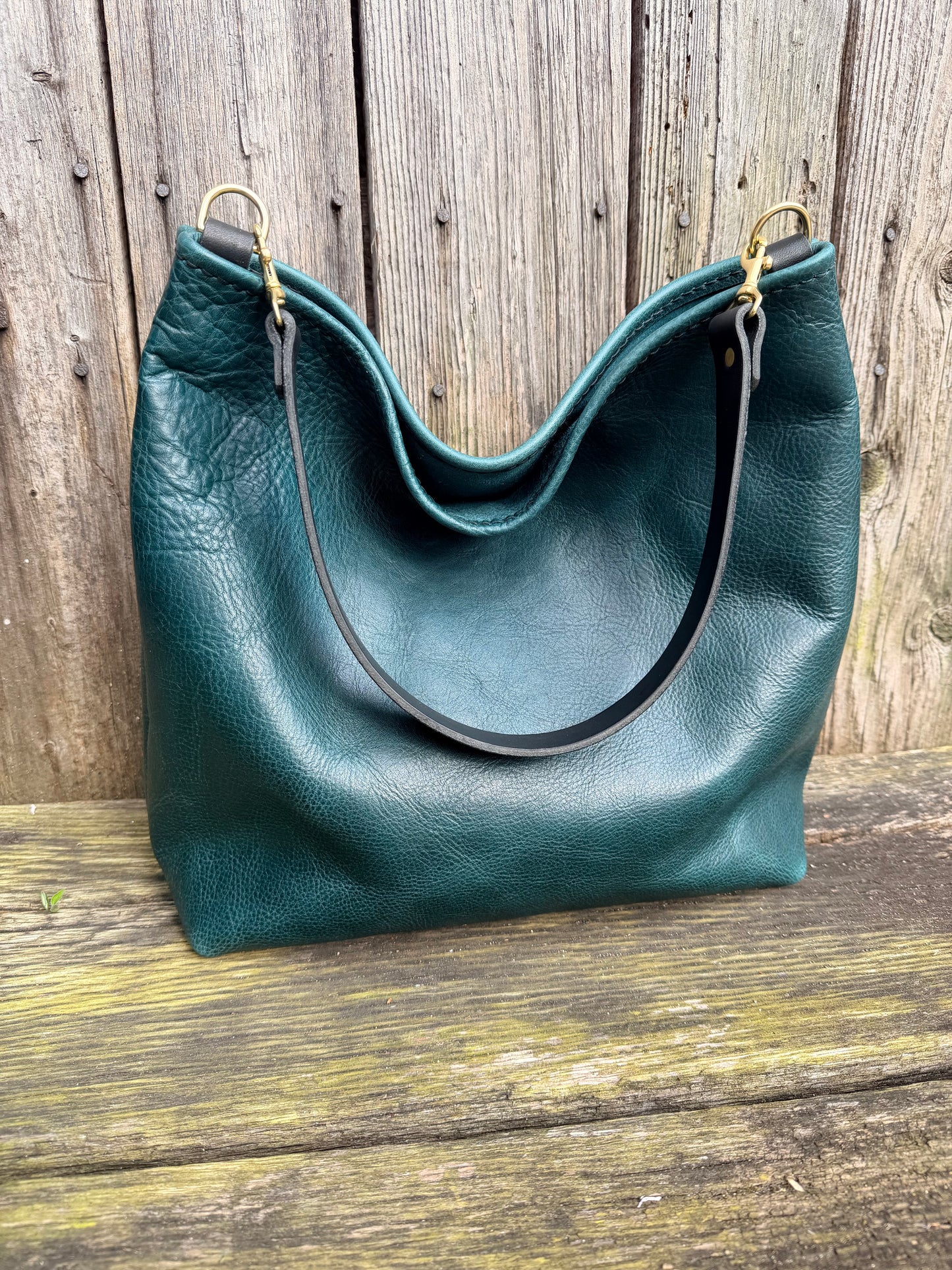 Rodeo Large Bucket in Dark Teal Bulldog Cowhide