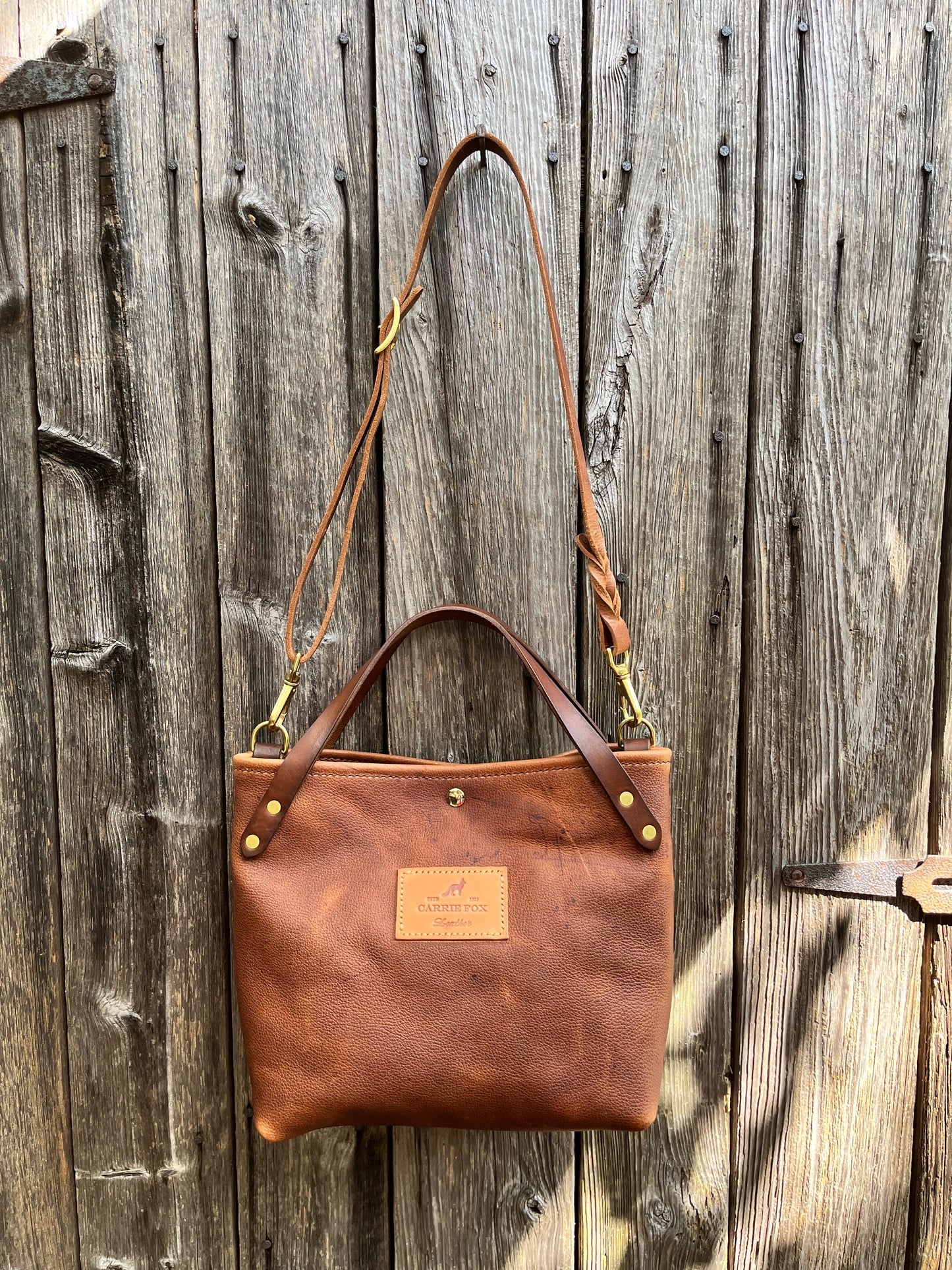 Crissy Grab Bag in Maverick Brown with Walnut Horween Handles