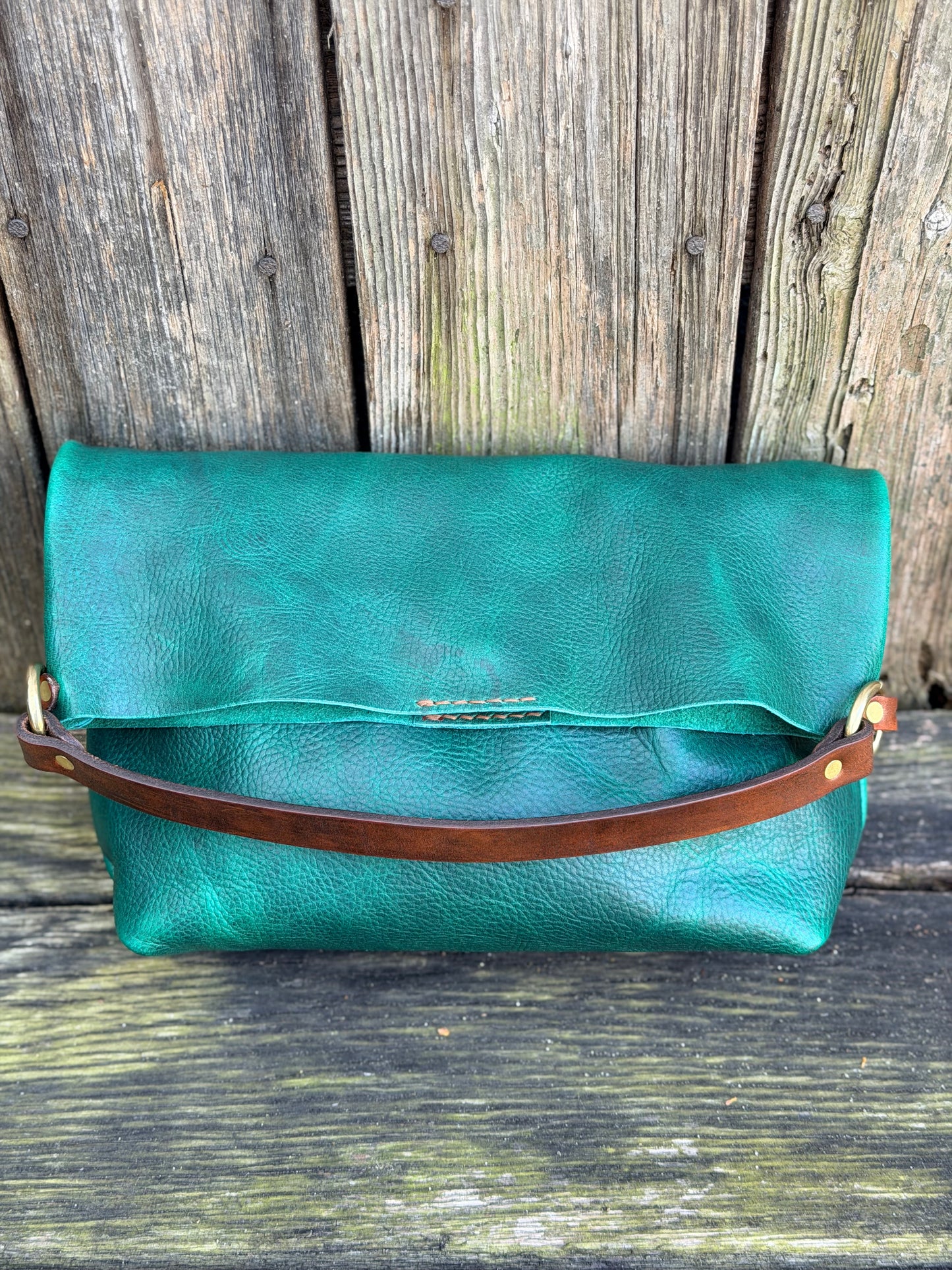 Scout Bucket in Emerald Cowhide