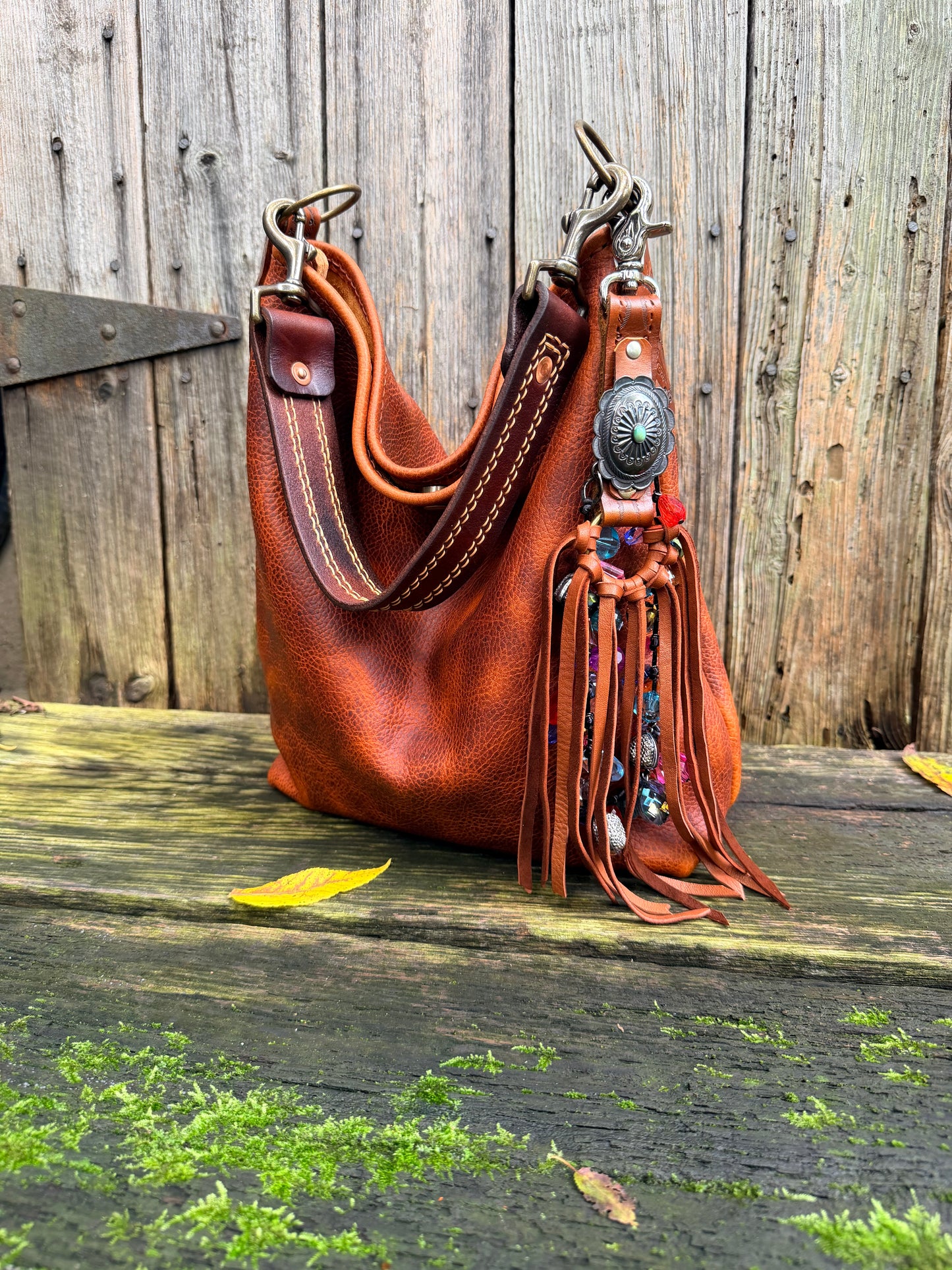 Willy Bucket in Amber Honey