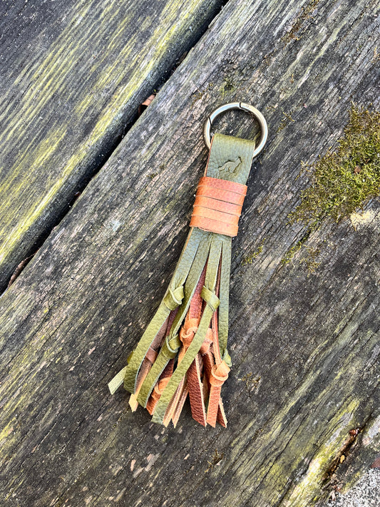 Cubby Knotted Leather Tassel in Olive & Maverick 7”-8”