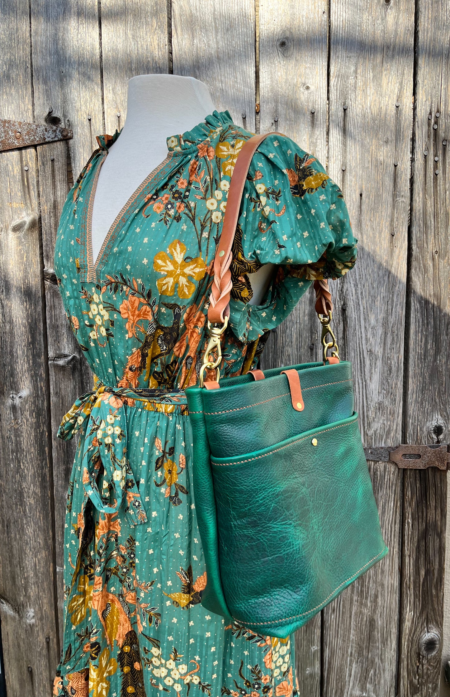 Carrie Panel Pocket Hobo in Emerald Cowhide