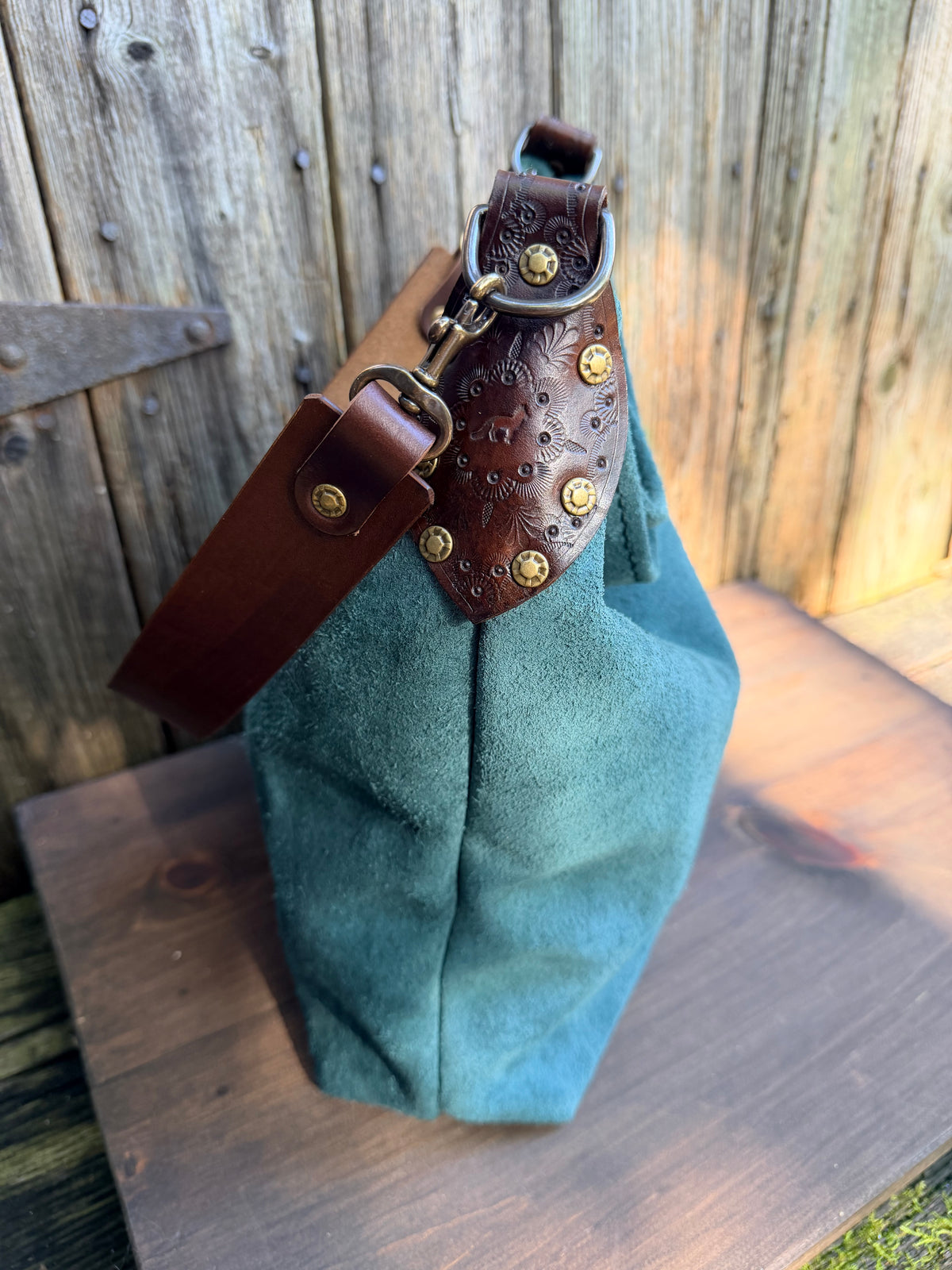 Willy Bucket in Blue Spruce Rough-Out with Short Guitar Strap