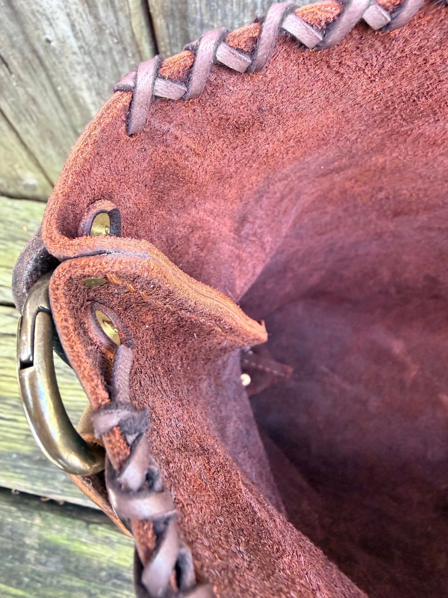 Scout Bucket in Dark Brown Oil-tanned Cowhide