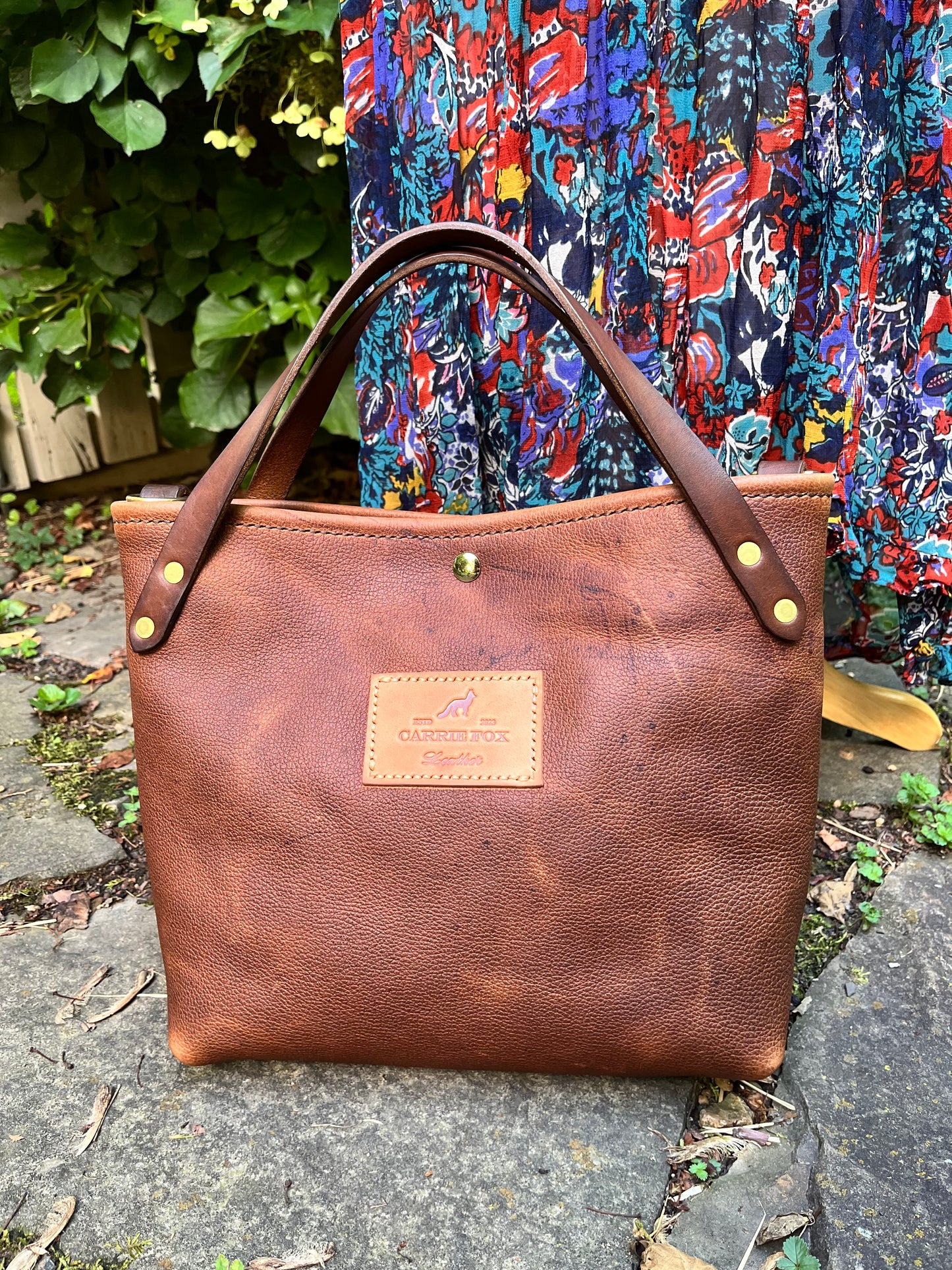 Crissy Grab Bag in Maverick Brown with Walnut Horween Handles