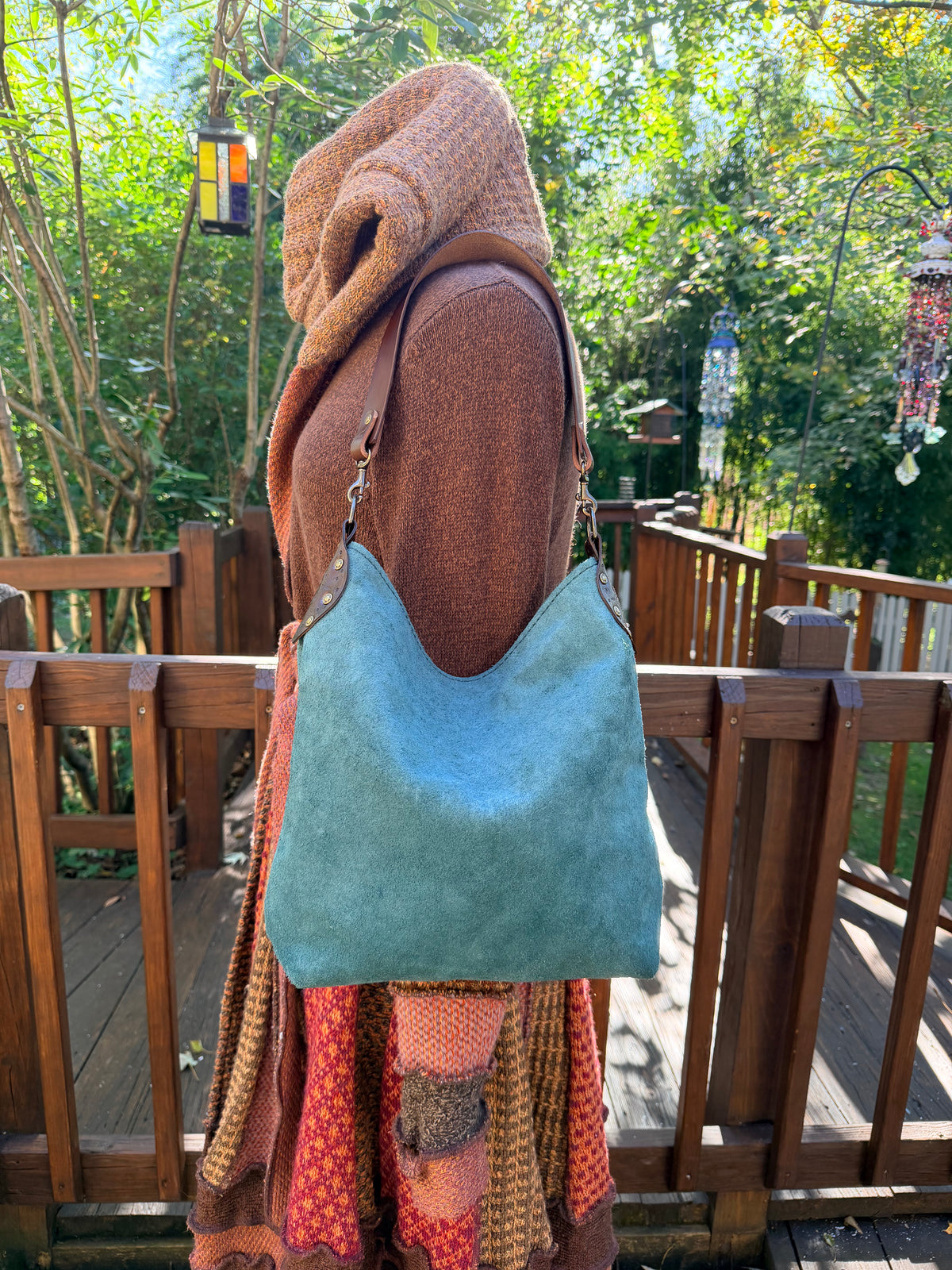 Willy Bucket in Blue Spruce Rough-Out with Short Guitar Strap
