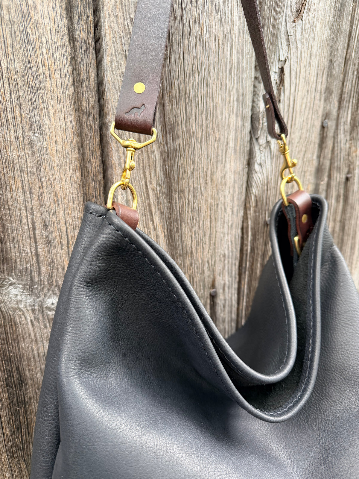 Rodeo Large Bucket in Black Kodiak with Mocha Strap