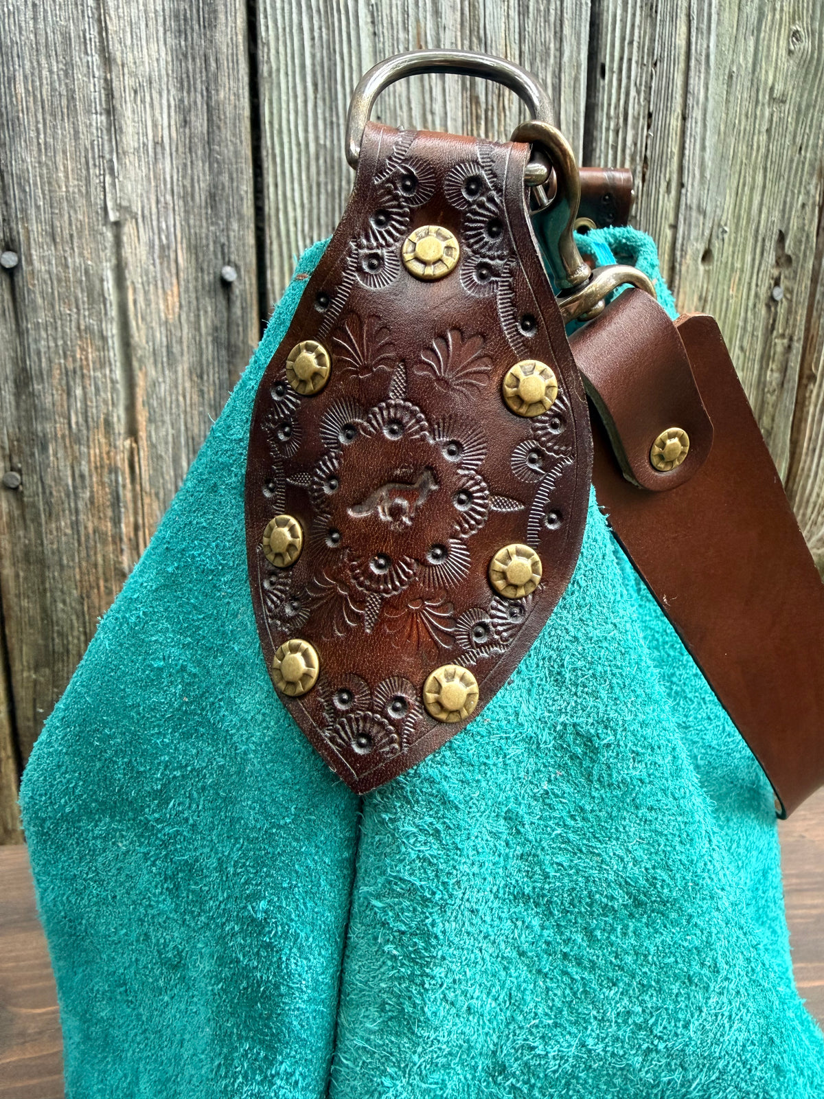 Willy Bucket in Tiffany Blue Rough-Out with Short Guitar Strap