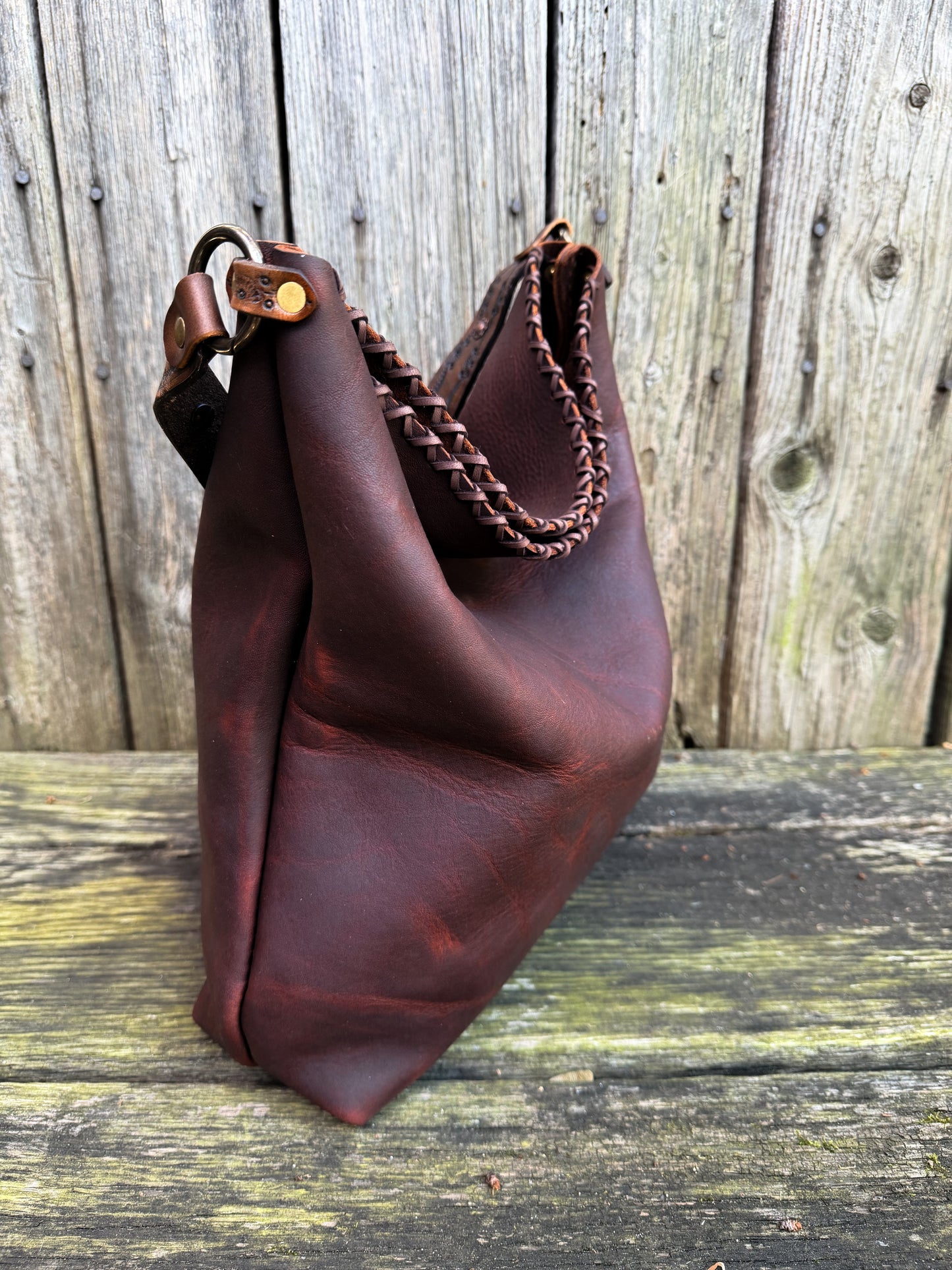 Scout Bucket in Dark Brown Oil-tanned Cowhide