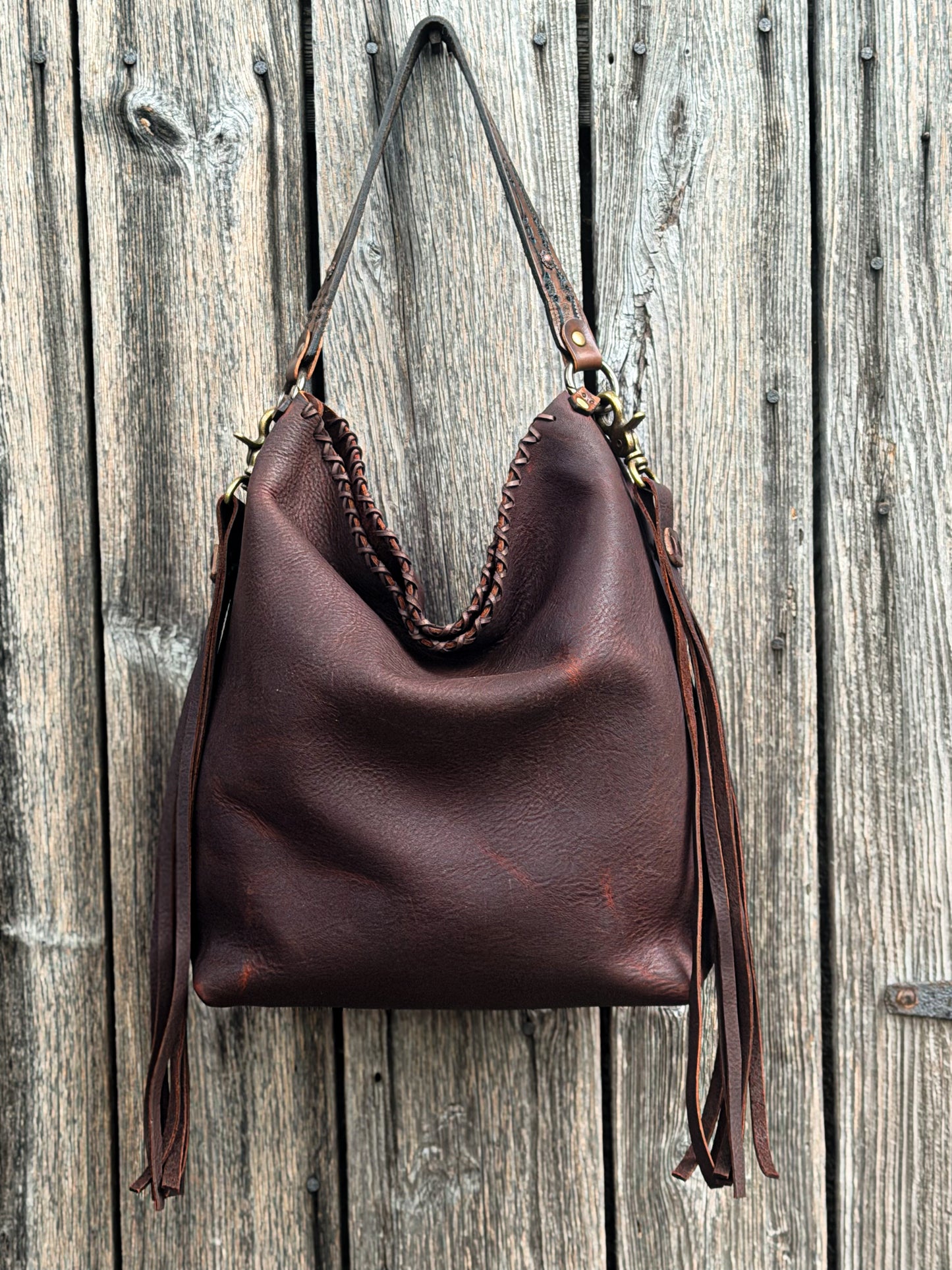 Scout Bucket in Dark Brown Oil-tanned Cowhide