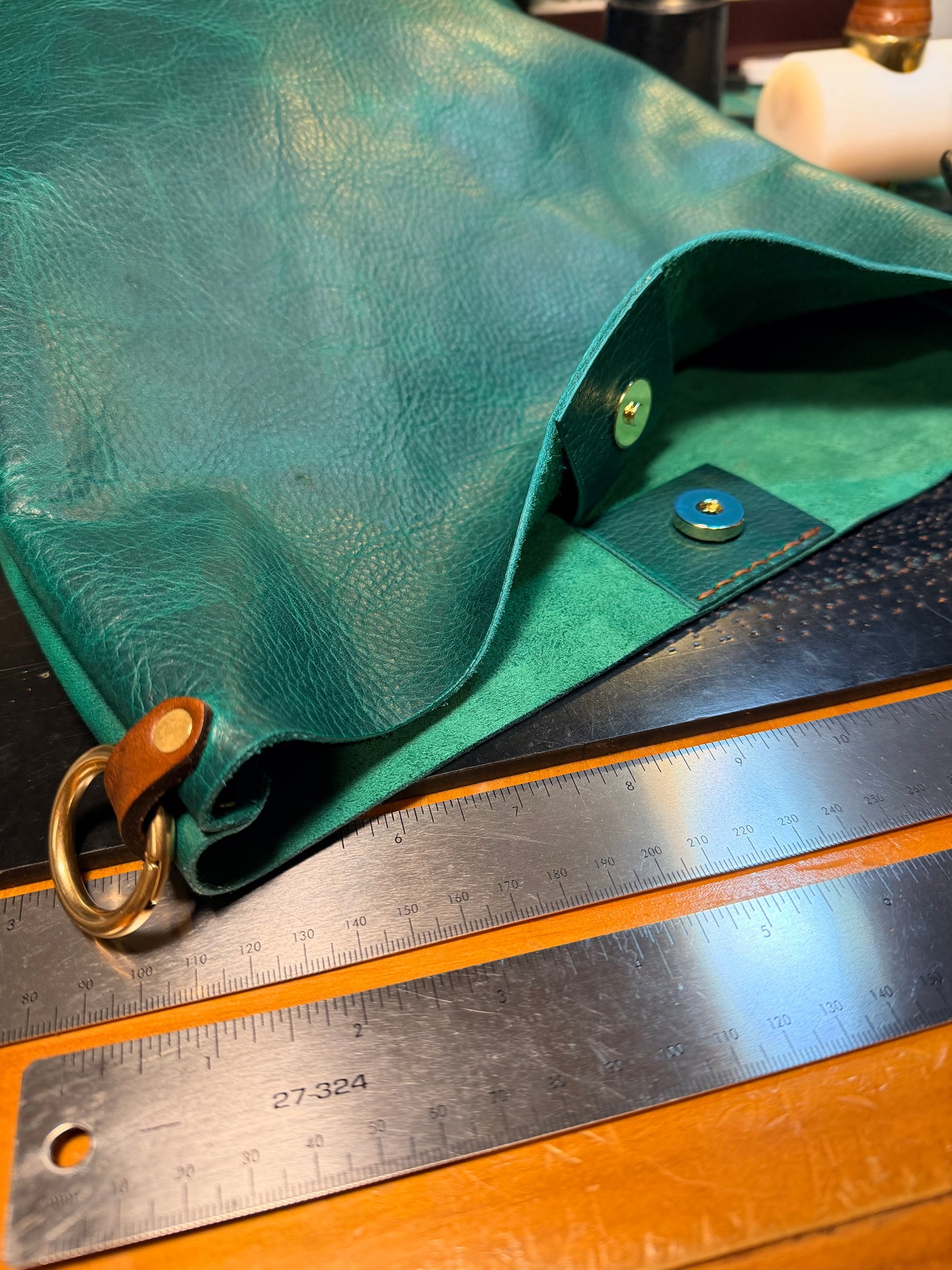 Scout Bucket in Emerald Cowhide
