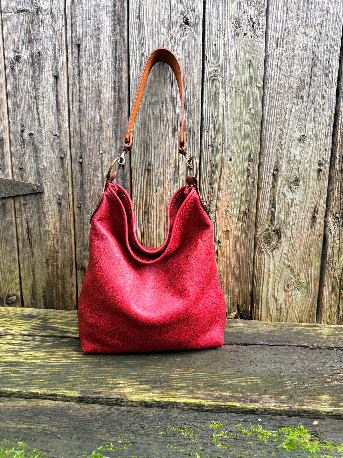 Willy Bucket in Premium Barn Red Bison with Guitar Strap