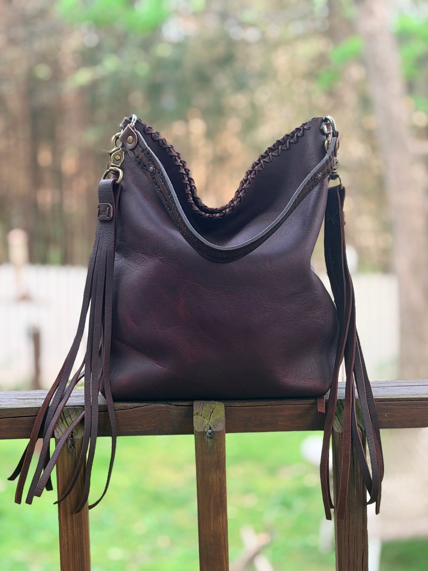 Scout Bucket in Dark Brown Oil-tanned Cowhide